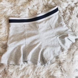 💕🎾 Super cute light grey zara tennis shorts